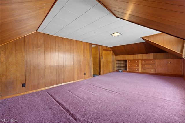 6312 E Pleasant Valley Road, Independence, OH 44131