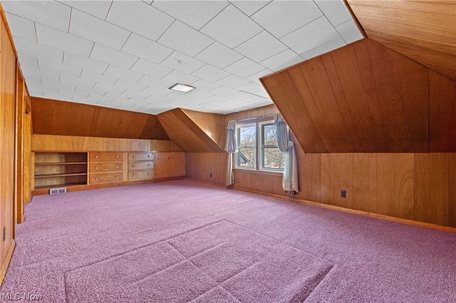 6312 E Pleasant Valley Road, Independence, OH 44131