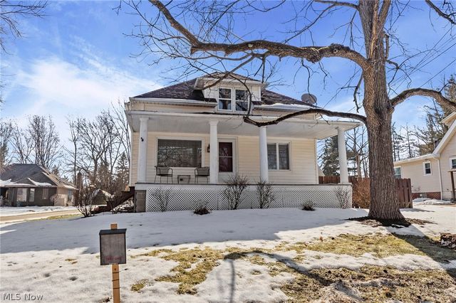 6312 E Pleasant Valley Road, Independence, OH 44131