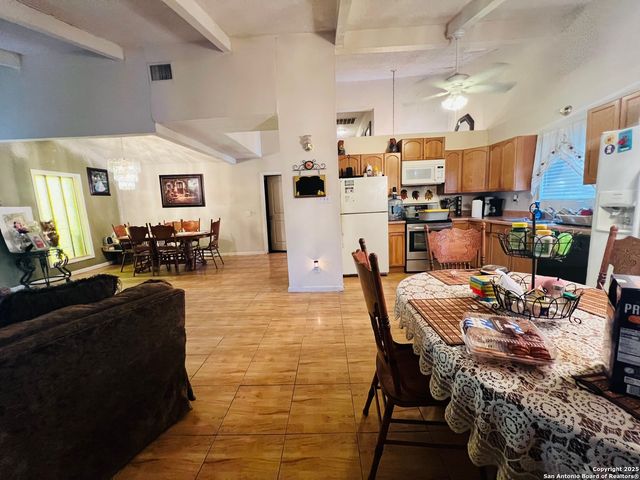 3407 kashmuir, San Antonio, TX 78223