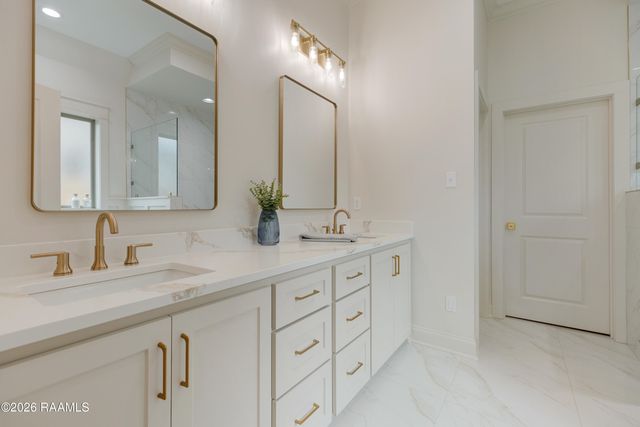 112 Spring Meadow Drive, Broussard, LA 70518