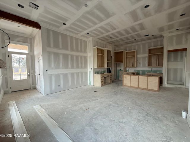 112 Spring Meadow Drive, Broussard, LA 70518