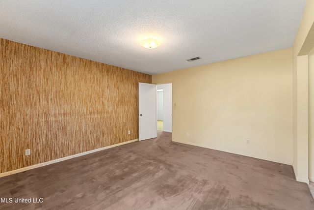 112 Marshall Place, Hattiesburg, MS 39402