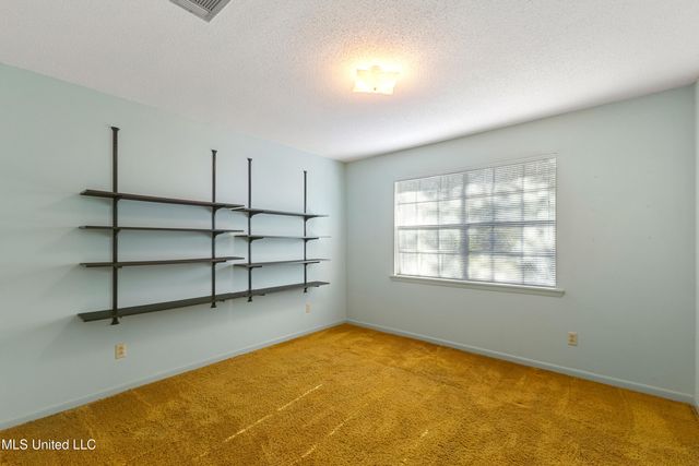 112 Marshall Place, Hattiesburg, MS 39402