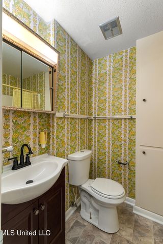 112 Marshall Place, Hattiesburg, MS 39402