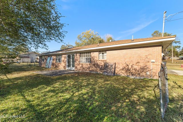 112 Marshall Place, Hattiesburg, MS 39402