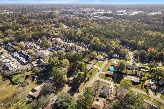 112 Marshall Place, Hattiesburg, MS 39402