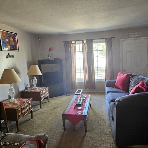 6280 Eldridge Boulevard, Bedford Heights, OH 44146