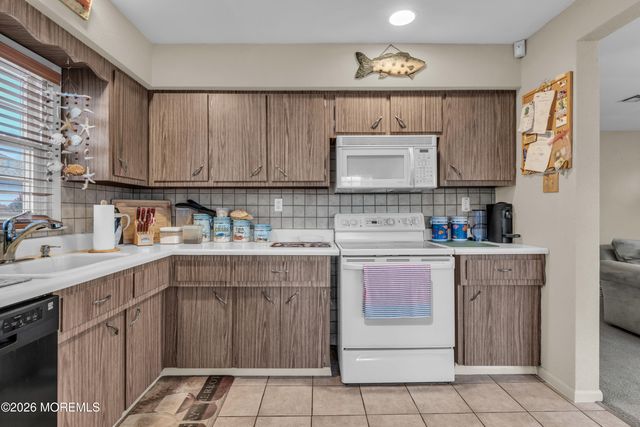 126 Royal Drive, Brick, NJ 08723