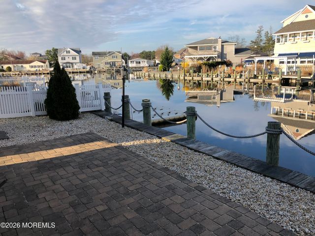 126 Royal Drive, Brick, NJ 08723