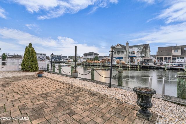 126 Royal Drive, Brick, NJ 08723