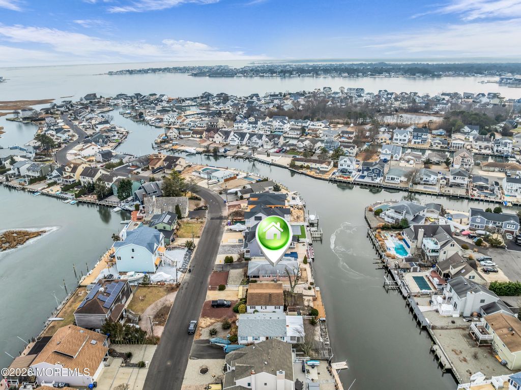 126 Royal Drive, Brick, NJ 08723