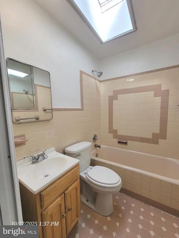 2061 INDEPENDENCE ST, Philadelphia, PA 19138