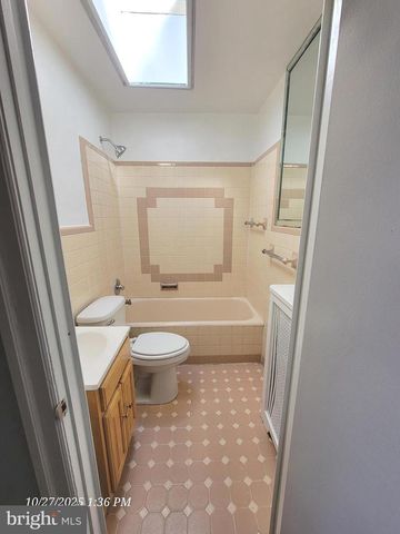 2061 INDEPENDENCE ST, Philadelphia, PA 19138