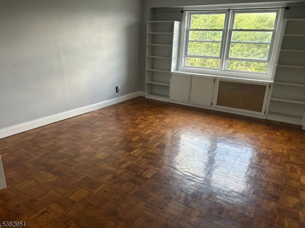 415 Claremont Ave 6A, Montclair Twp., NJ 07042 — photo 4