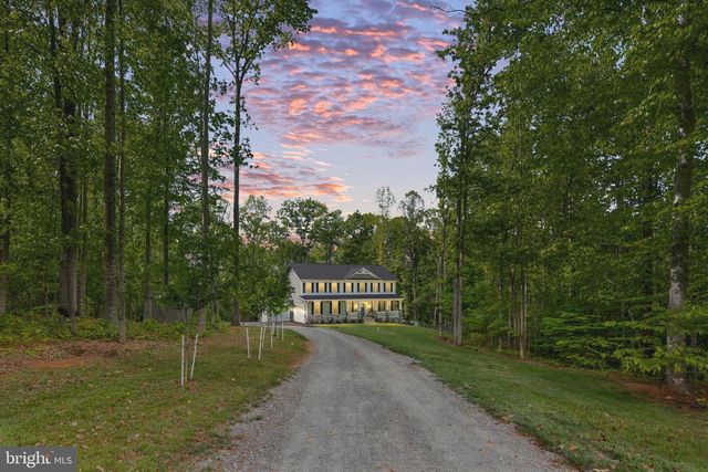52 ACORN RIDGE CT, Fredericksburg, VA 22406