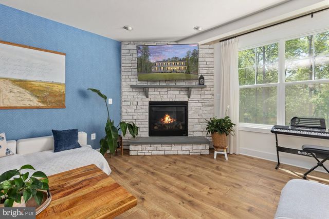 52 ACORN RIDGE CT, Fredericksburg, VA 22406