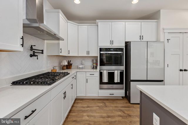 52 ACORN RIDGE CT, Fredericksburg, VA 22406