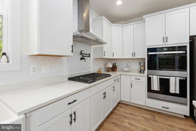 52 ACORN RIDGE CT, Fredericksburg, VA 22406