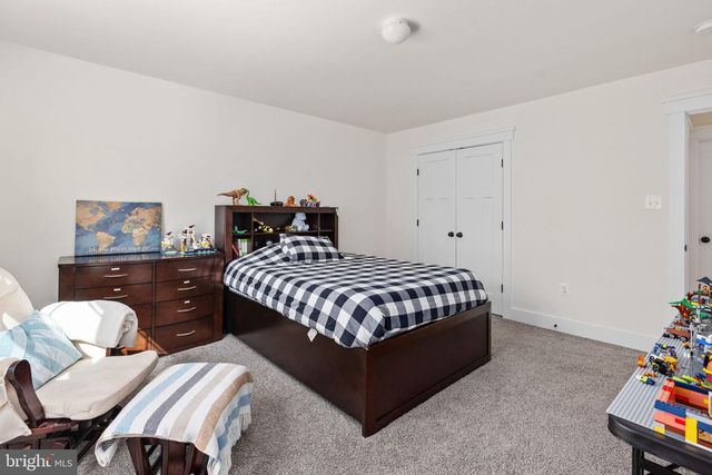 52 ACORN RIDGE CT, Fredericksburg, VA 22406