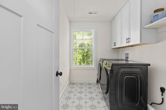 52 ACORN RIDGE CT, Fredericksburg, VA 22406
