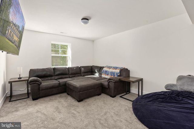 52 ACORN RIDGE CT, Fredericksburg, VA 22406