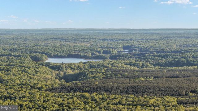 52 ACORN RIDGE CT, Fredericksburg, VA 22406
