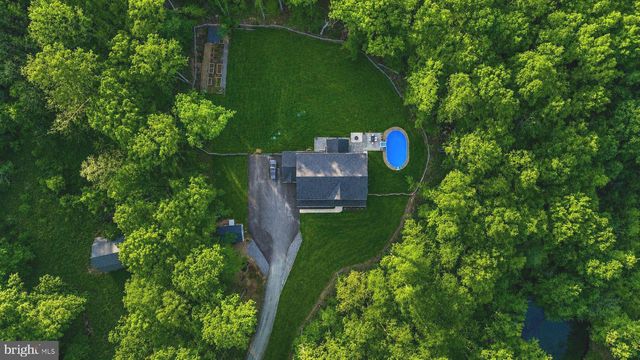52 ACORN RIDGE CT, Fredericksburg, VA 22406