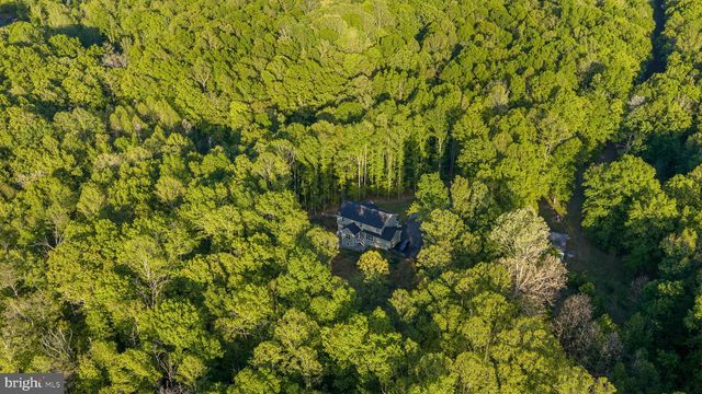 52 ACORN RIDGE CT, Fredericksburg, VA 22406