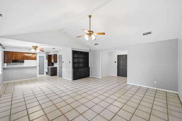 4101 Venetian Way, Pasadena, TX 77503