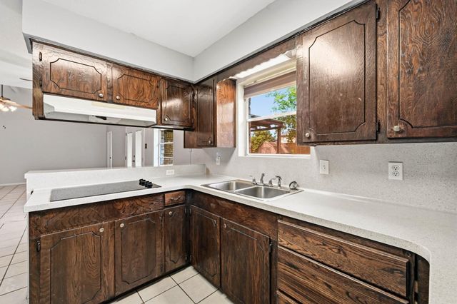 4101 Venetian Way, Pasadena, TX 77503