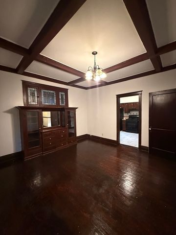 6938 S Peoria Street, Chicago, IL 60621