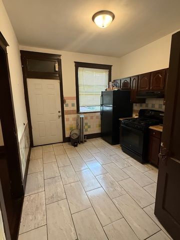 6938 S Peoria Street, Chicago, IL 60621