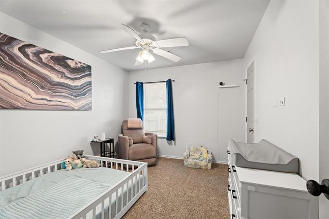 720 NW 8th Street, Moore, OK 73160