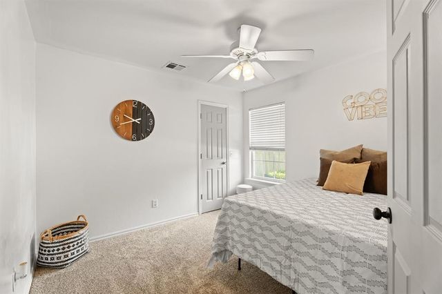 720 NW 8th Street, Moore, OK 73160