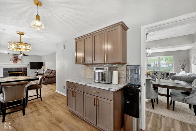 6461 Hunters Green Court, Indianapolis, IN 46278