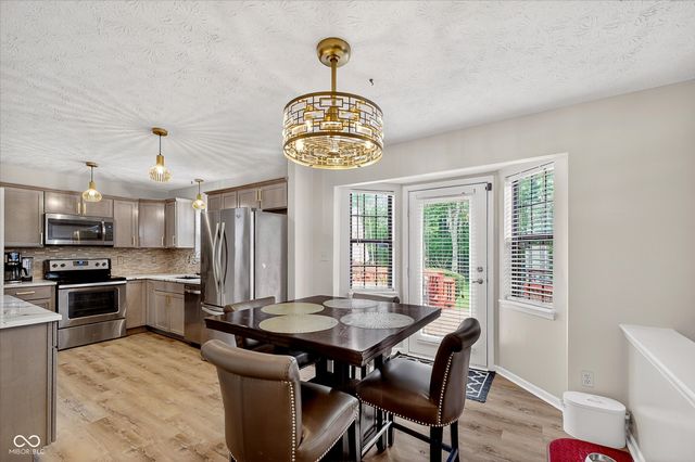 6461 Hunters Green Court, Indianapolis, IN 46278