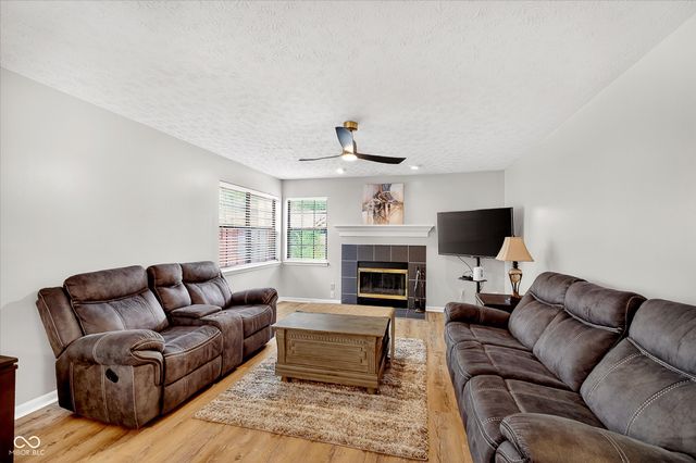 6461 Hunters Green Court, Indianapolis, IN 46278