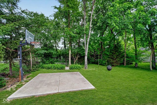 6461 Hunters Green Court, Indianapolis, IN 46278