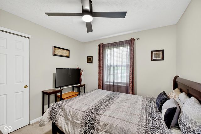 6461 Hunters Green Court, Indianapolis, IN 46278
