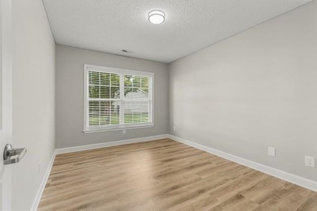 517 Topaz Ave., Little River, SC 29566