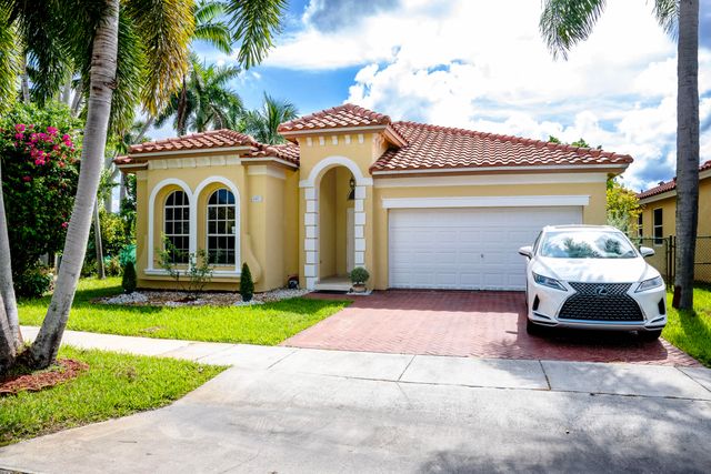 4901 SW 134TH Avenue, Miramar, FL 33027