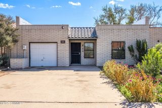820 Camino Del Rex, Las Cruces, NM 88001