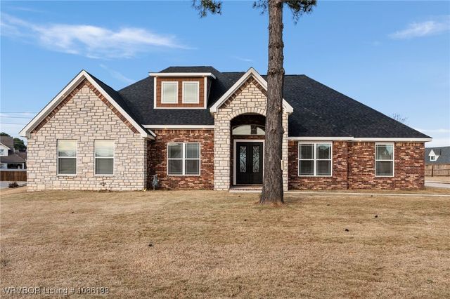 4221 Stonehouse Road, Fort Smith, AR 72903