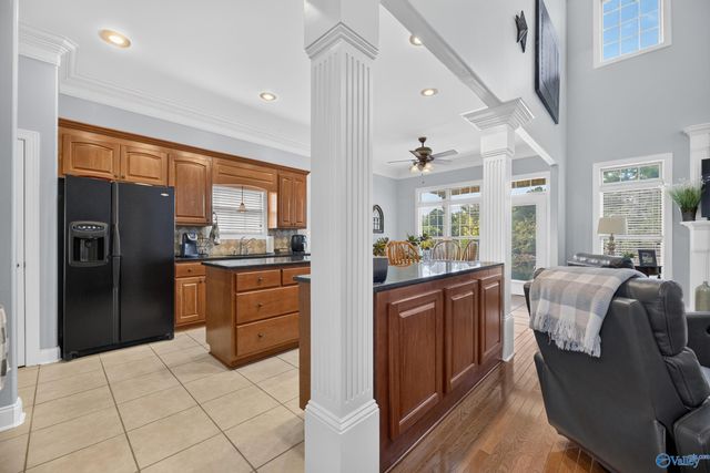 4410 Hidden Lake Drive, Owens Cross Roads, AL 35763
