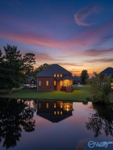 4410 Hidden Lake Drive, Owens Cross Roads, AL 35763