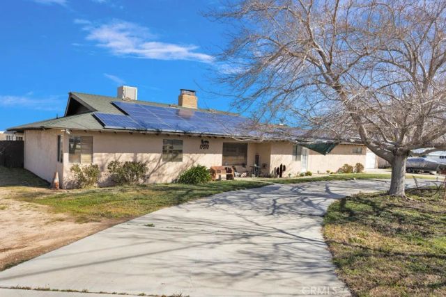 17598 Linden, Hesperia, CA 92345