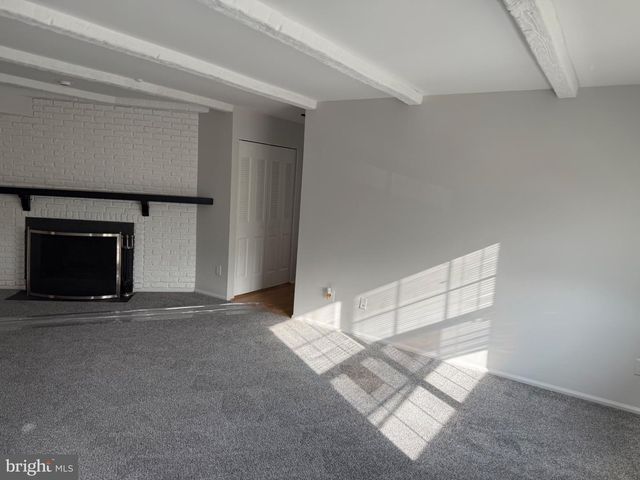 10 ROBERT TREAT PAINE, Blackwood, NJ 08012