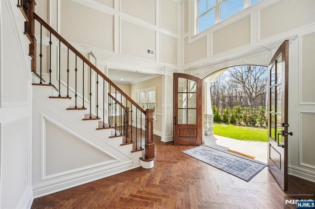 79 Ryerson Avenue, Oakland, NJ 07436