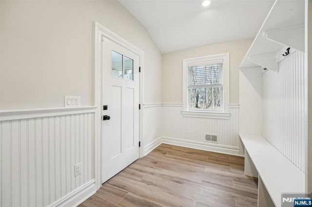 79 Ryerson Avenue, Oakland, NJ 07436